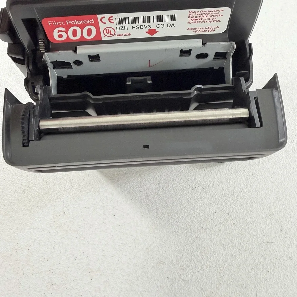 Polaroid One Step 600 Instant Film Camera With Strap Tested Working